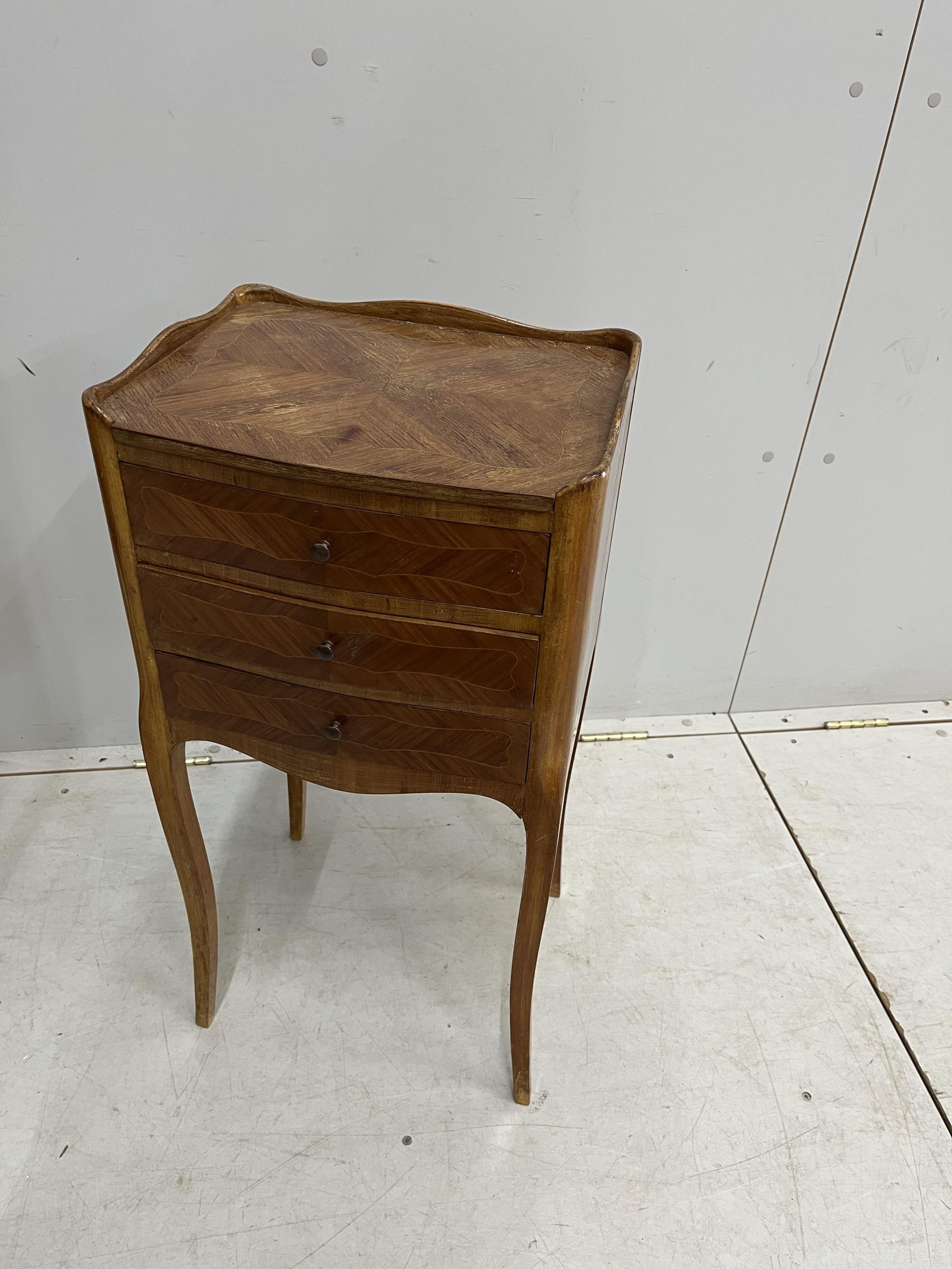A pair of French kingwood bedside chests, width 36cm, depth 30cm, height 74cm